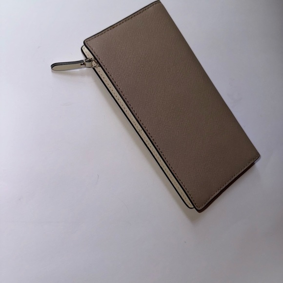 MICHAEL KORS-JET SET TRAVEL LARGE CARD CASE CARRYALL WALLET - Picture 5 of 9